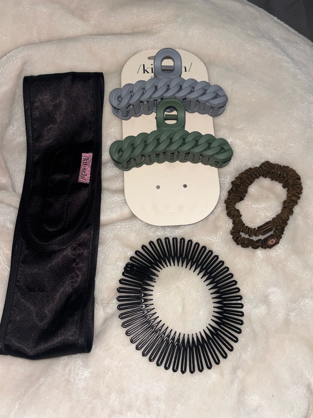 Kitsch & Slip Hair bundle